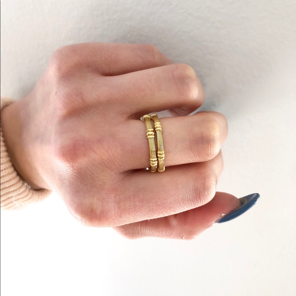 BRAND NEW 18kt yellow gold signed HIDALGO bands